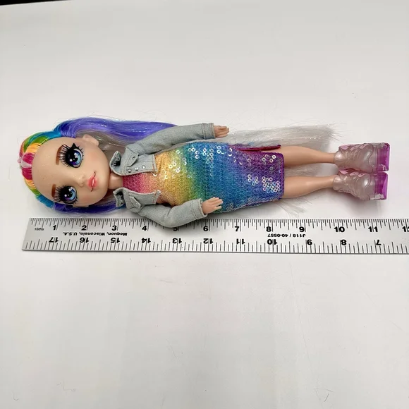 Rainbow High Amaya Raine Rainbow Glitter World Shimmer Posable Fashion Doll 2019 - Picture 7 of 7